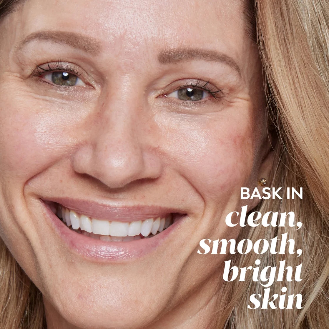 Olay Face Wash, Regenerist Detoxifying Pore Scrub Facial Cleanser, Face Scrub for All Skin Types, 5.0 fl oz